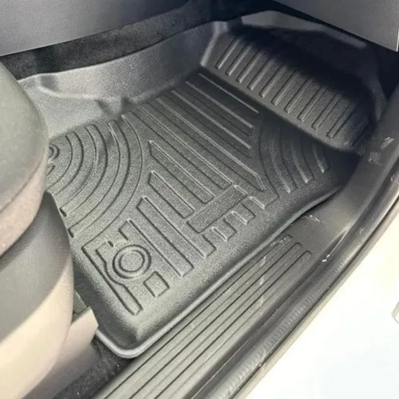 Tapis 3D protégeant le coffre des liquides et de la saleté